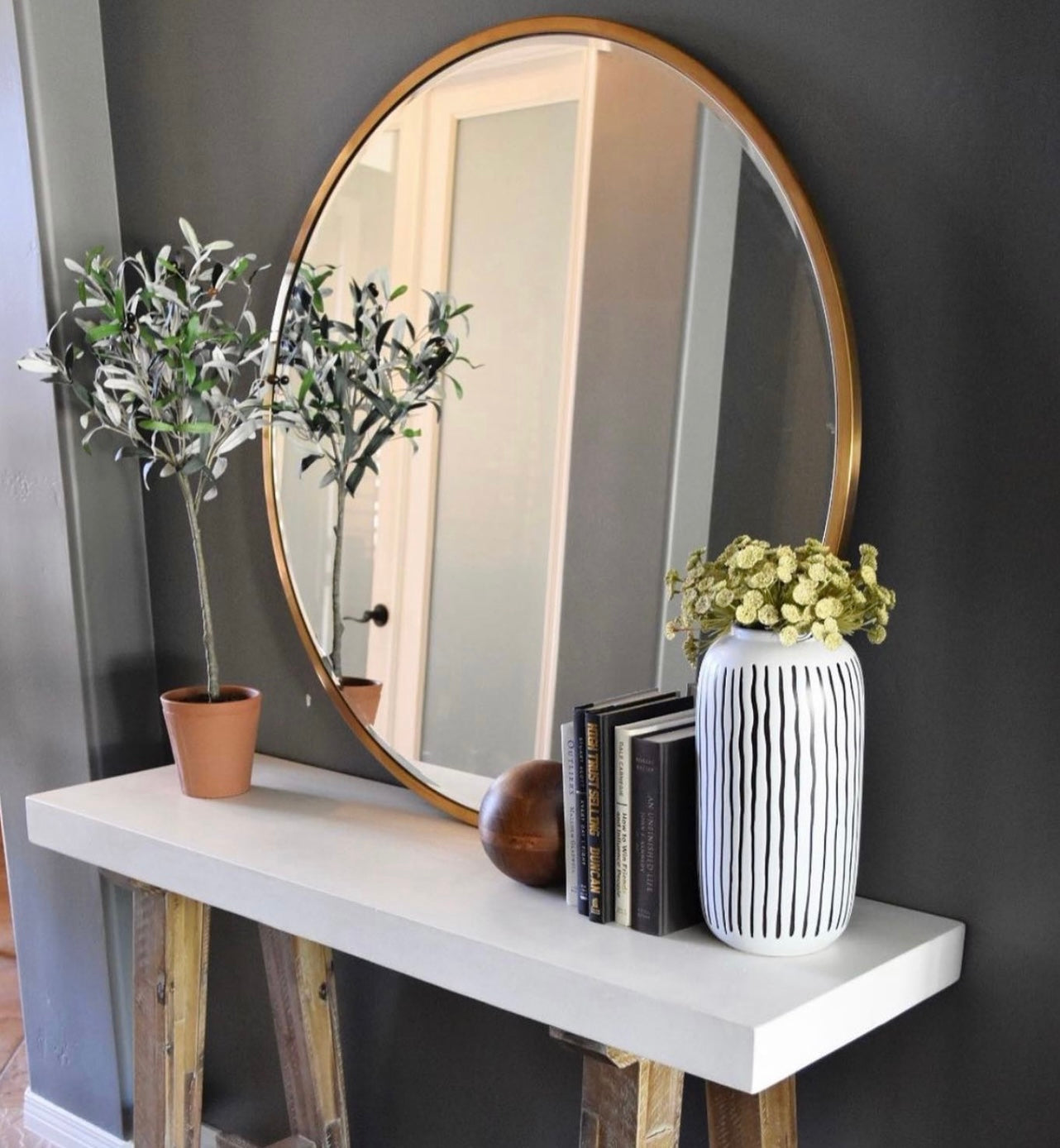 3 Steps to Enhance Your Functional and Stylish Entryway for an Intentional First Impression